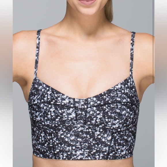 Lululemon Core Set Bra - Picture 3 of 4